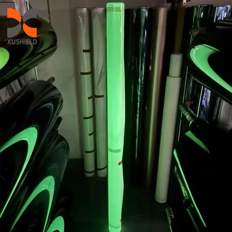 건조 습기 설치 반 얼룩 TPU 색상 PPF 형광 녹색 광 광 광 TPU 흰색 ~ 녹색 광 염색 자동차 포장 페인트 보호 필름
